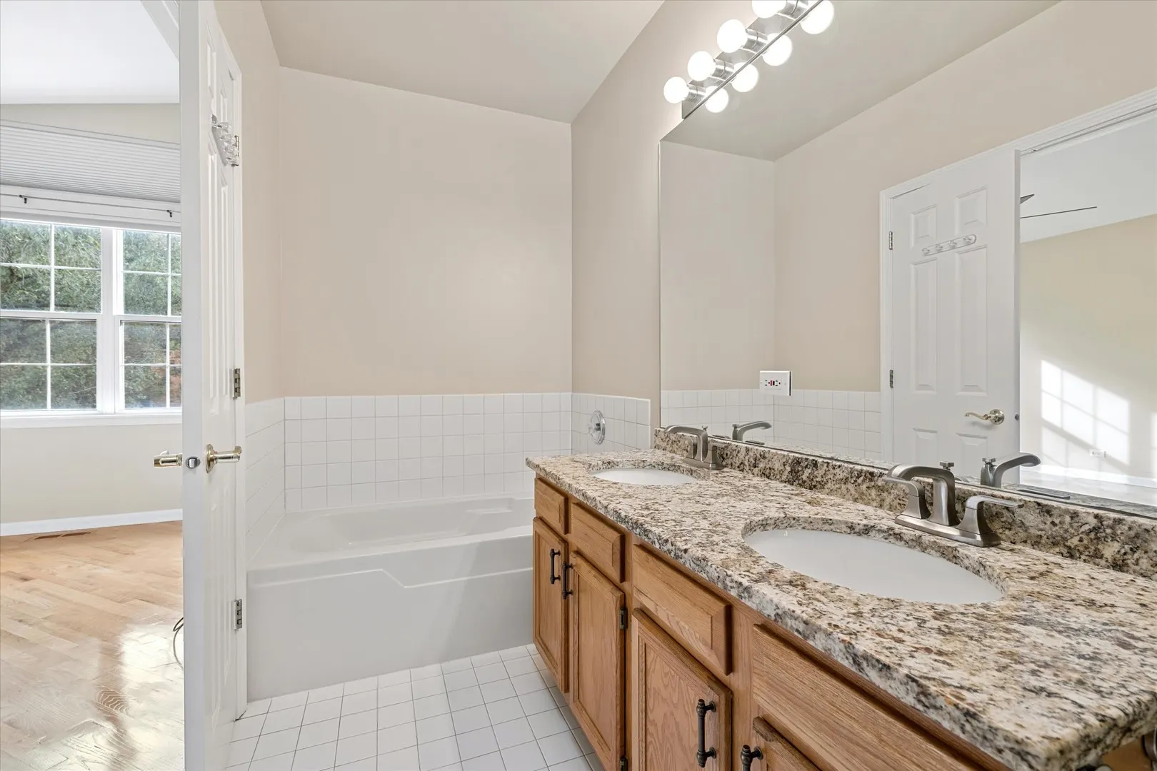 256 Prairie View Lane IL