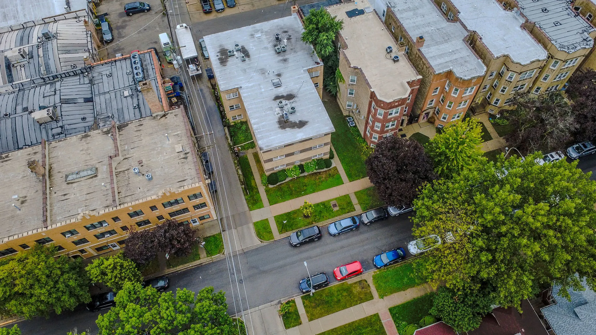 6414 N Mozart Street IL #3S