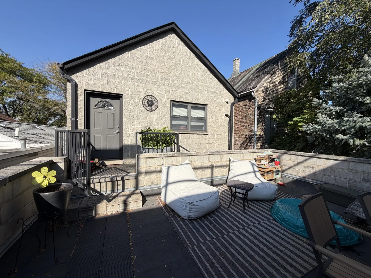 2325 W Cullerton Street IL