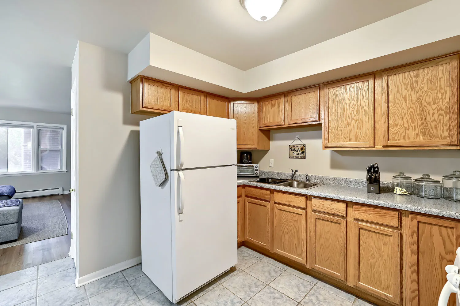 1101 E Algonquin Road IL #6