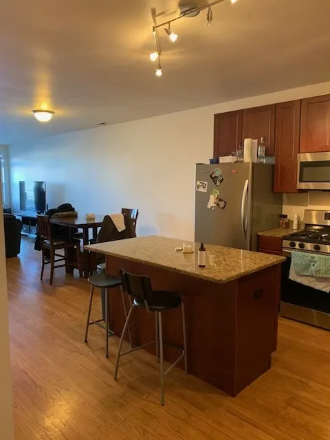 2000 W Warren Boulevard IL #4SE