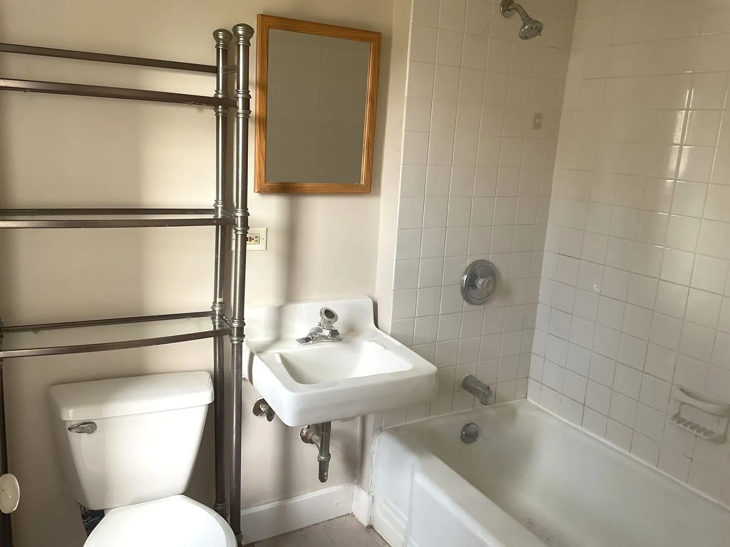 105 N Jefferson Street IL #1