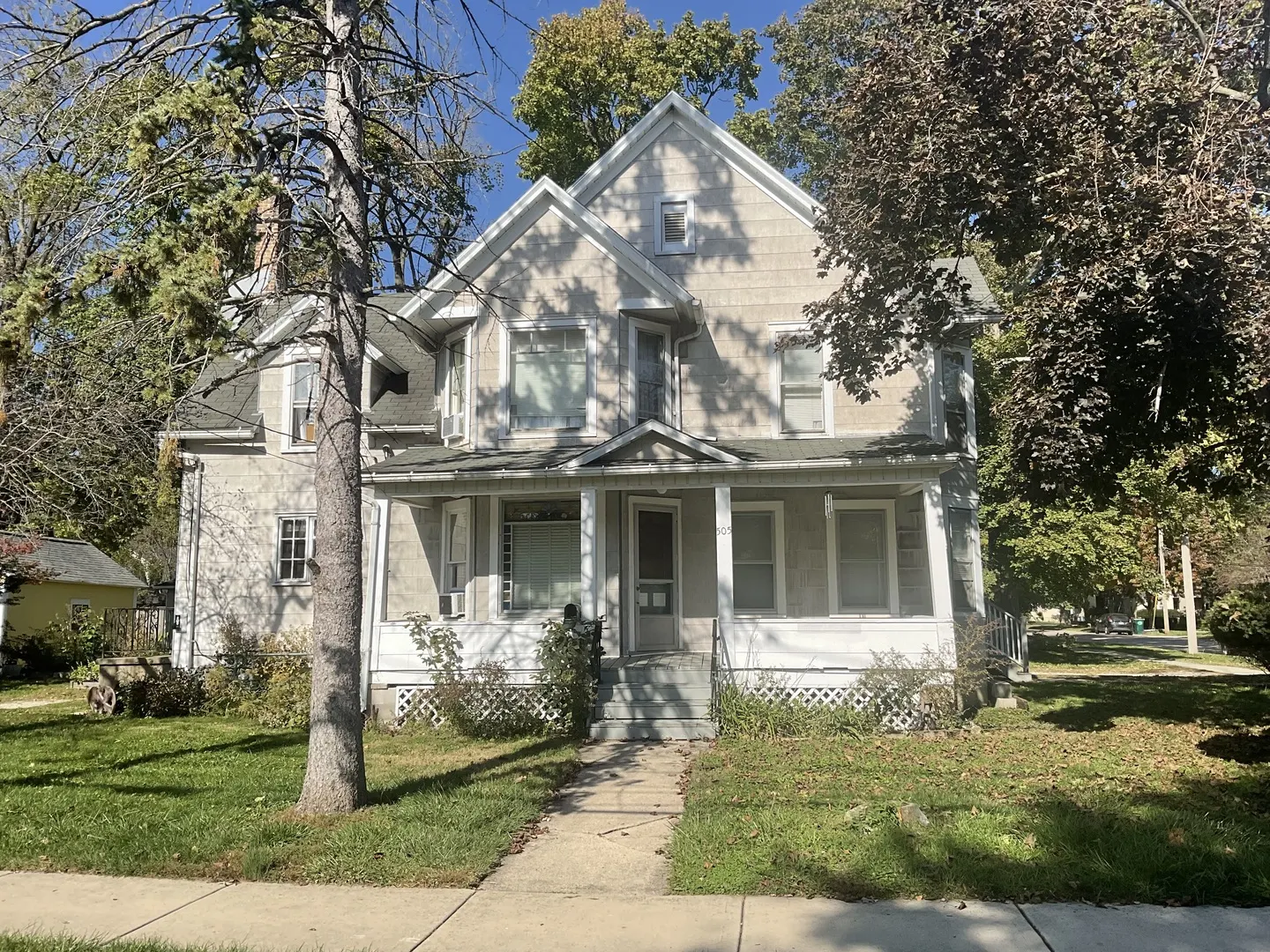105 N Jefferson Street IL #1
