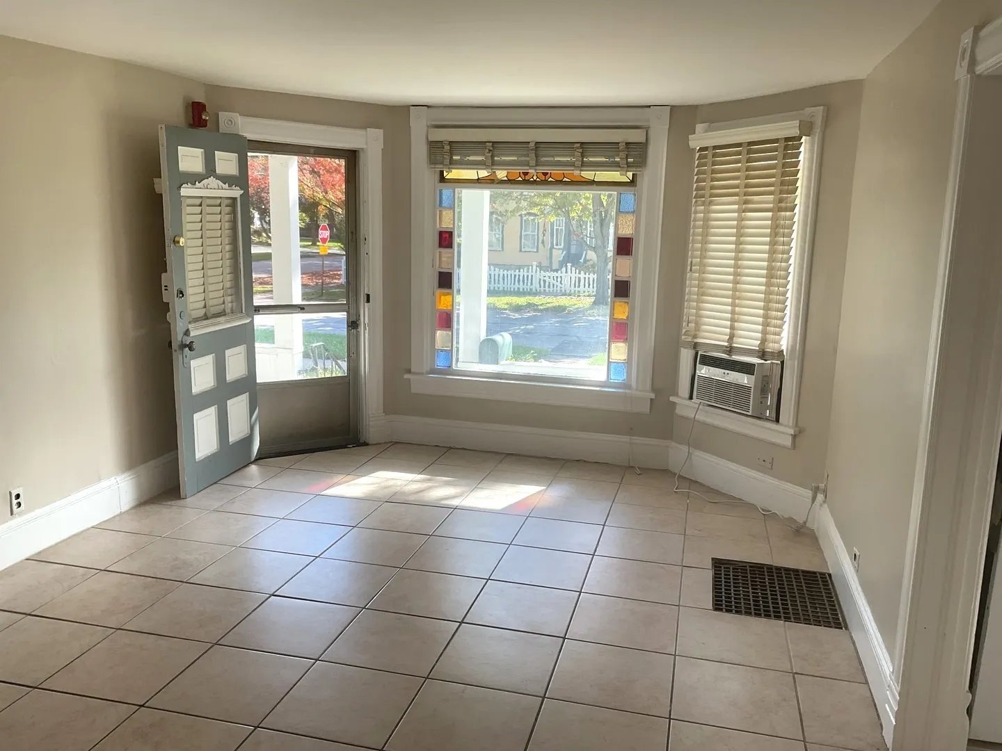 105 N Jefferson Street IL #1