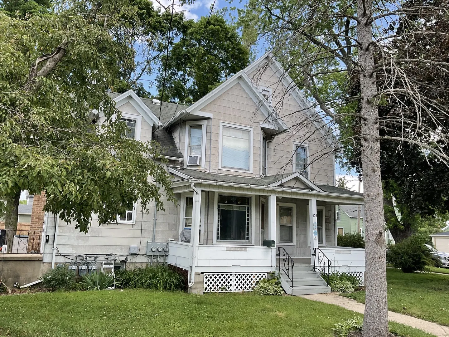 105 N Jefferson Street IL #1