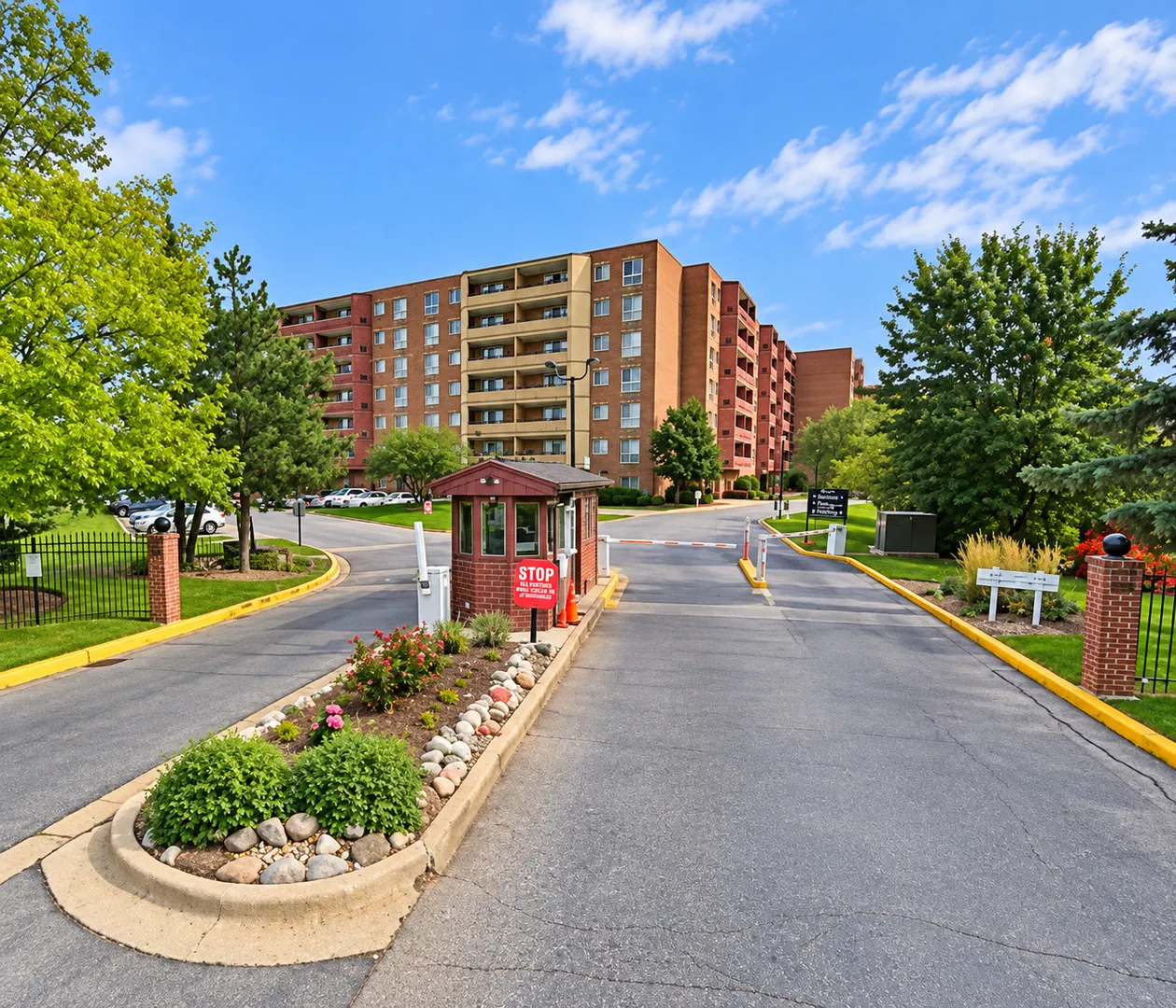 100 Park Avenue IL #407