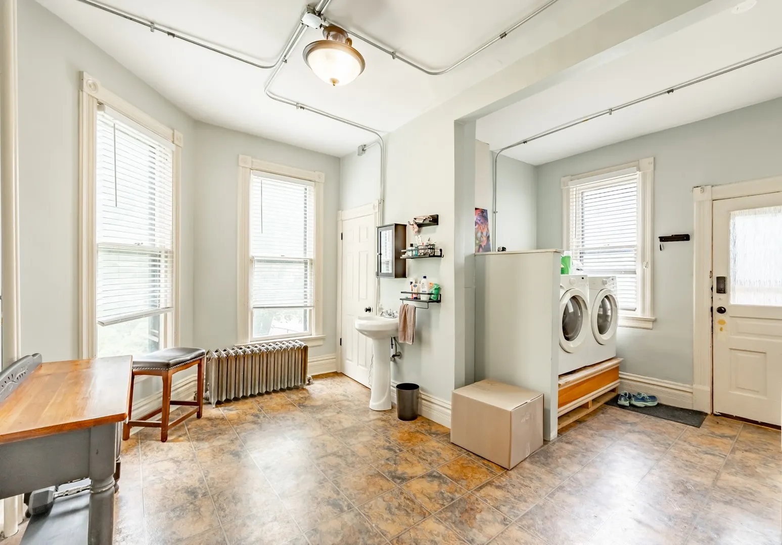 358 Bent Street IL #1