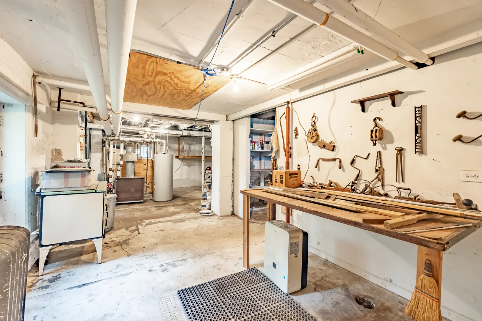 358 Bent Street IL #1