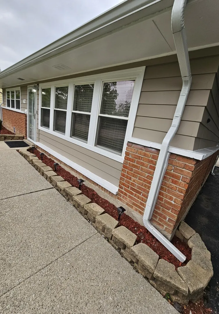 412 Suwanee Street IL