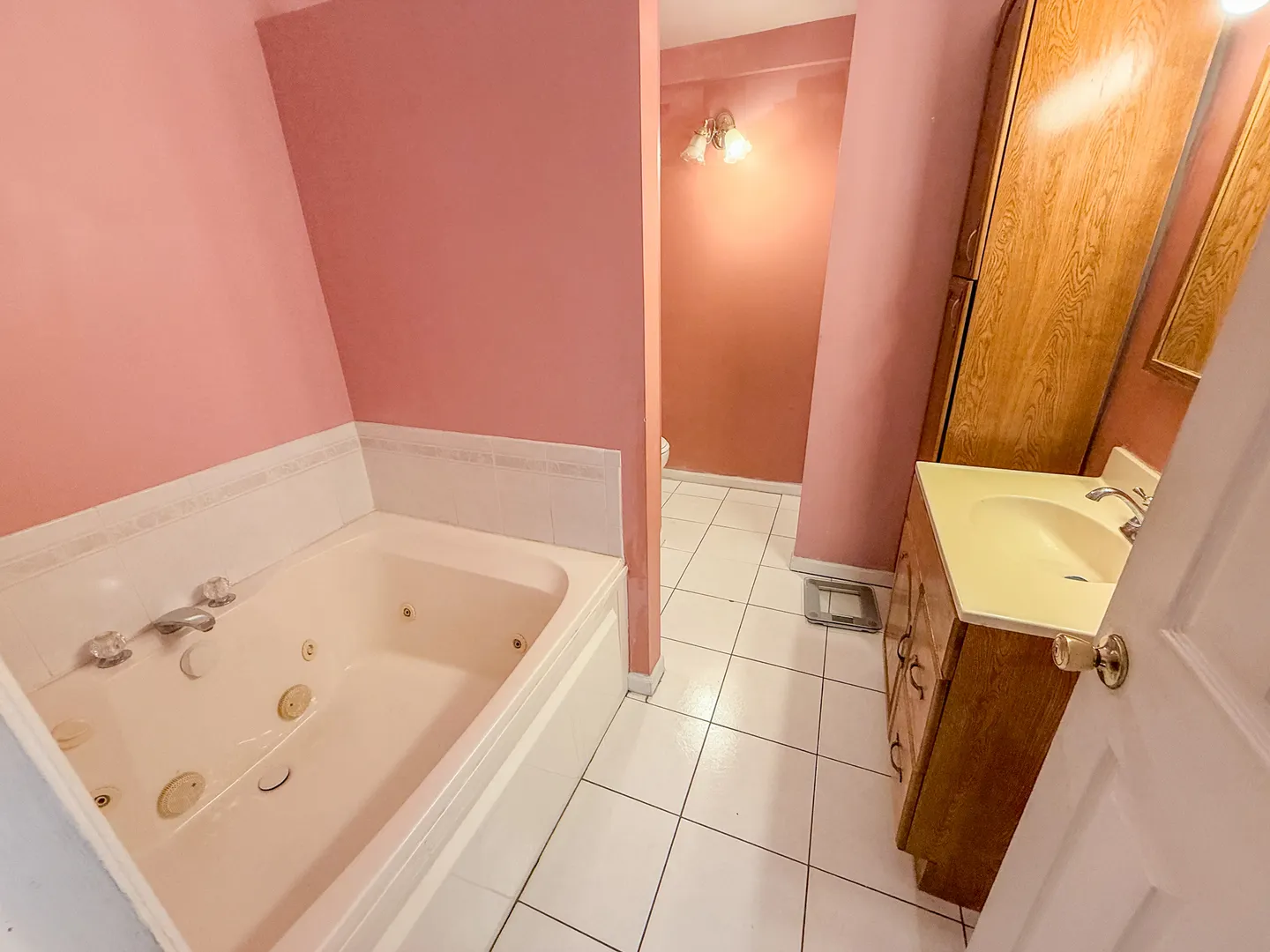 8501 S 82nd Court IL