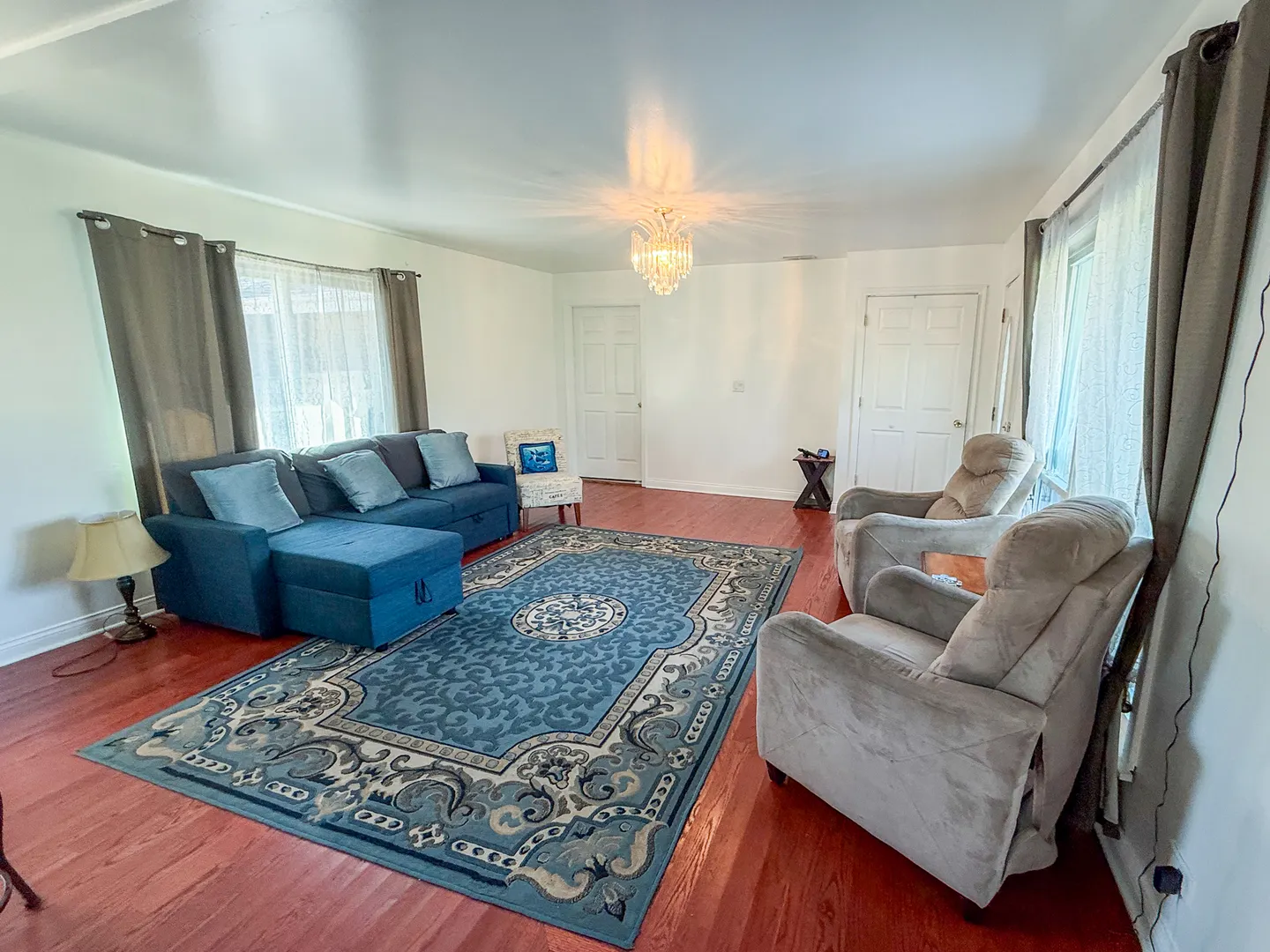 8501 S 82nd Court IL