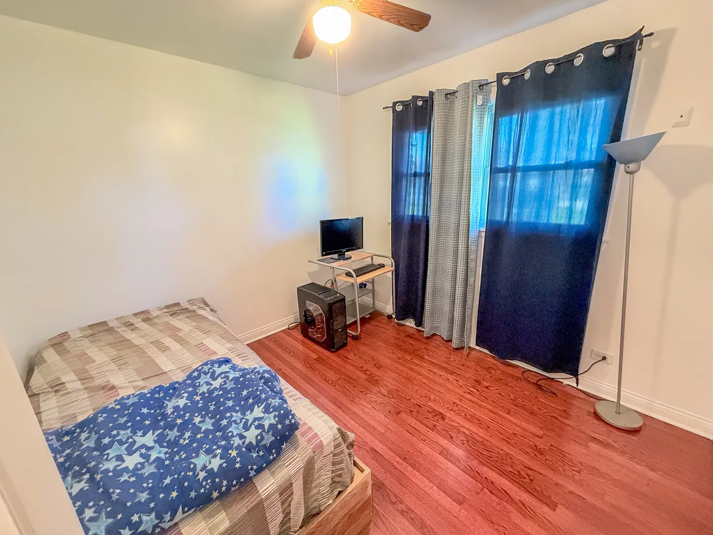 8501 S 82nd Court IL