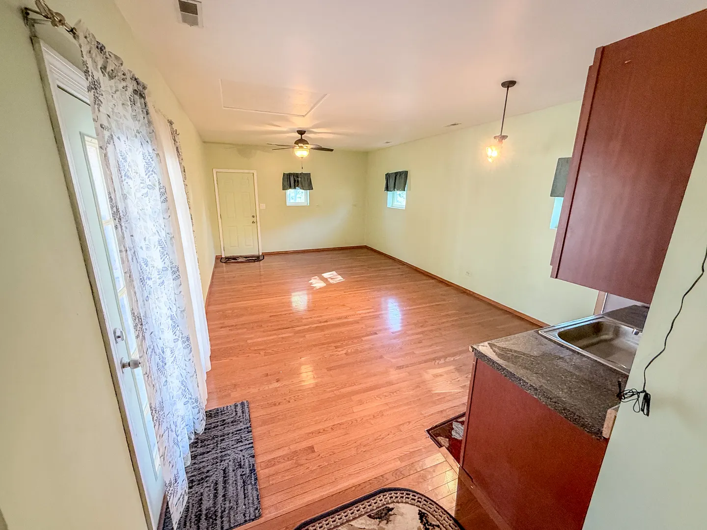8501 S 82nd Court IL