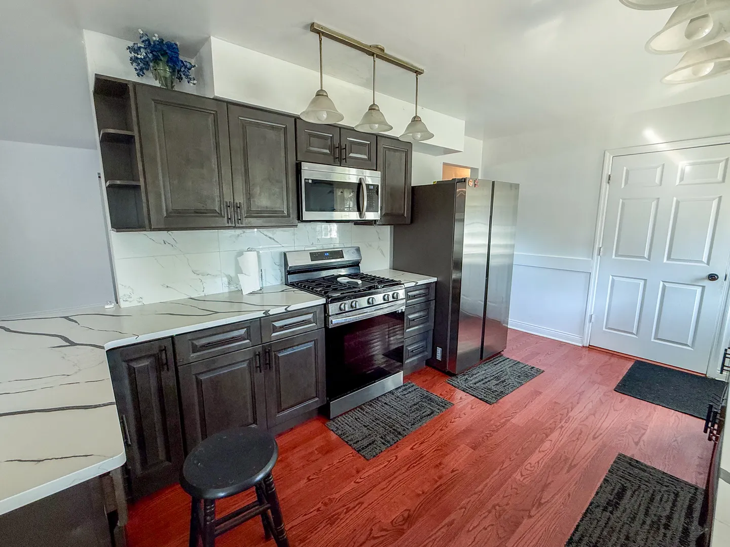 8501 S 82nd Court IL
