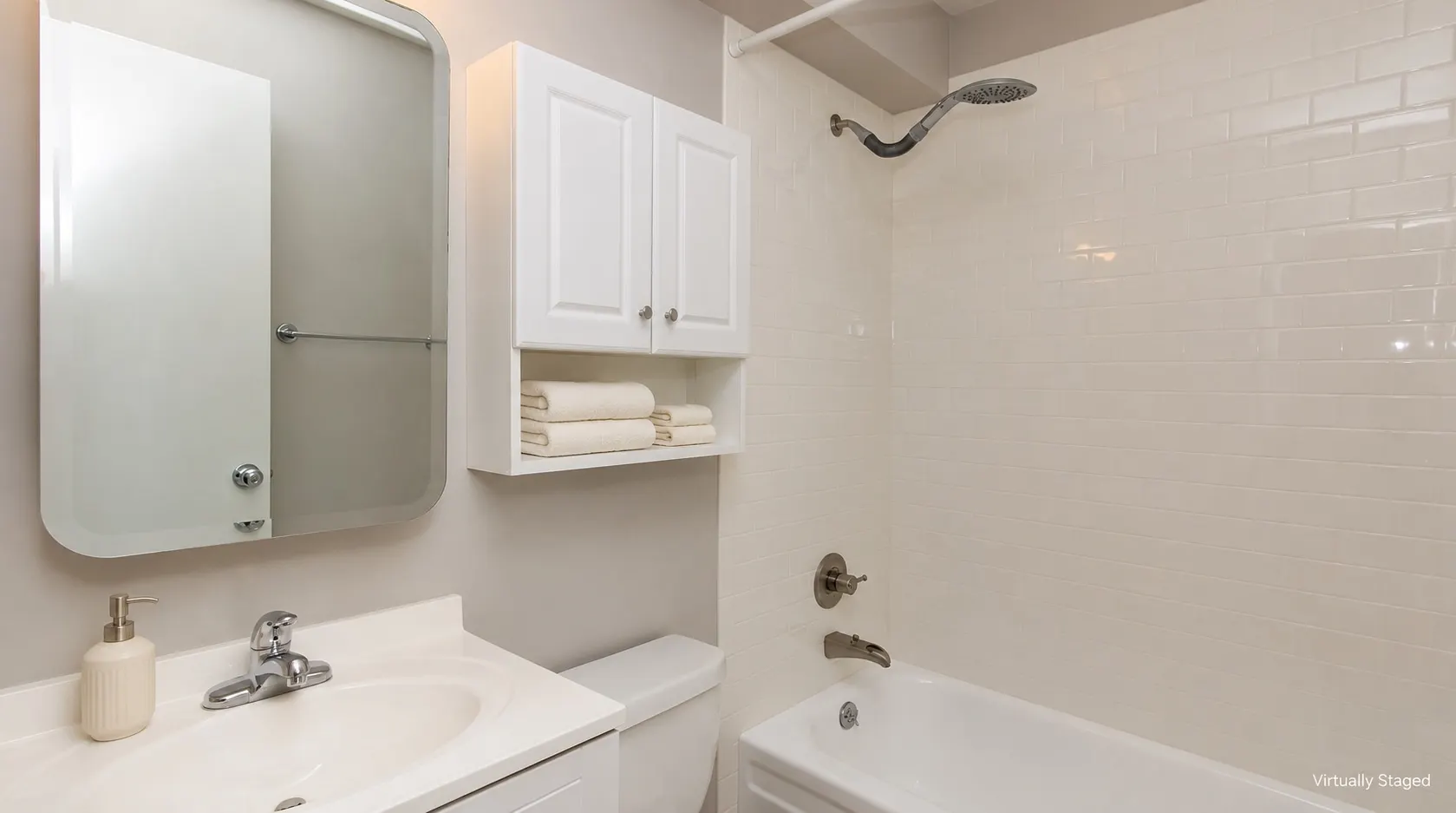 4343 N CLARENDON Avenue IL #2709