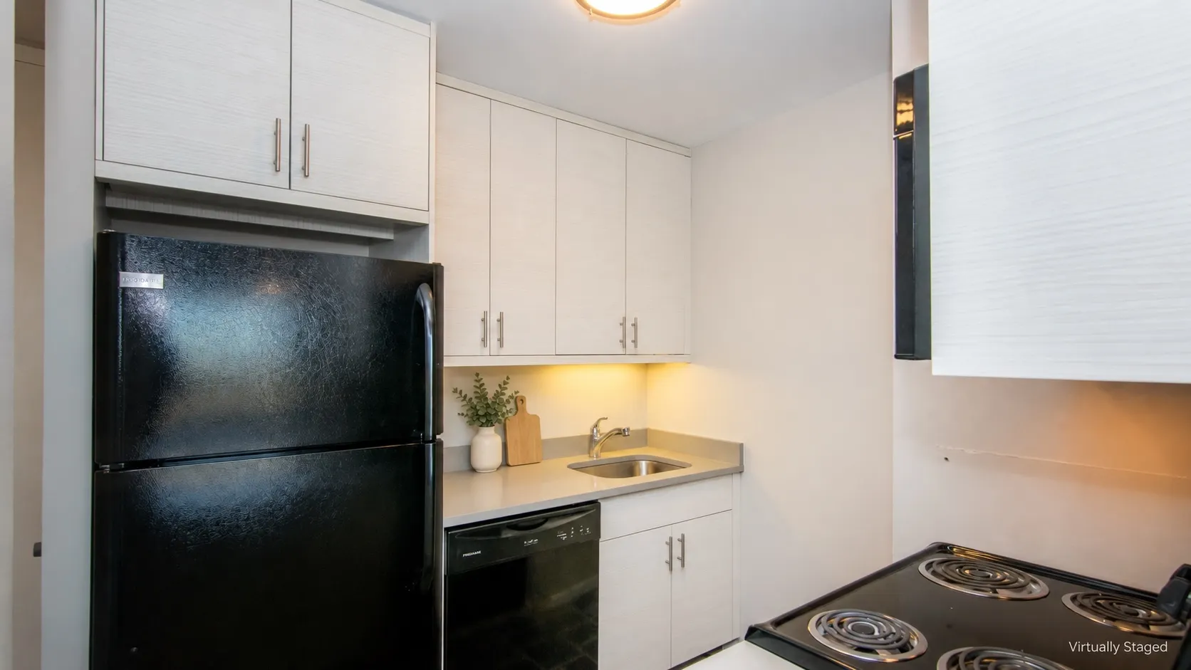 4343 N CLARENDON Avenue IL #2709