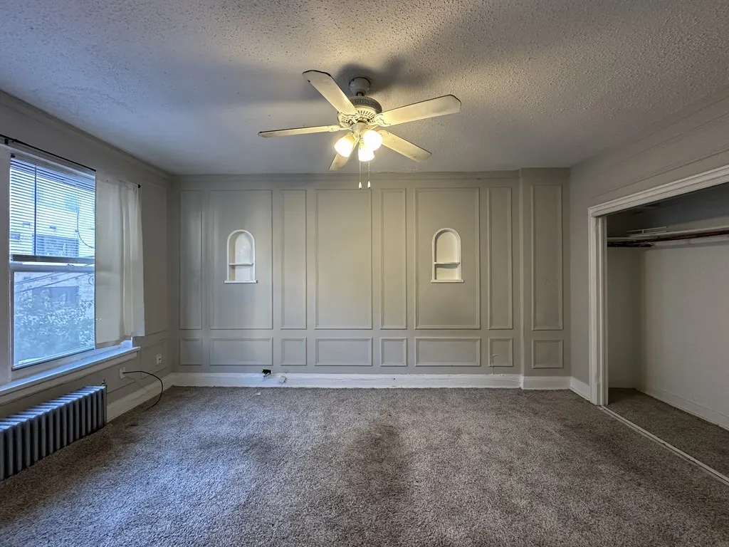 434 W Wellington Avenue IL #311