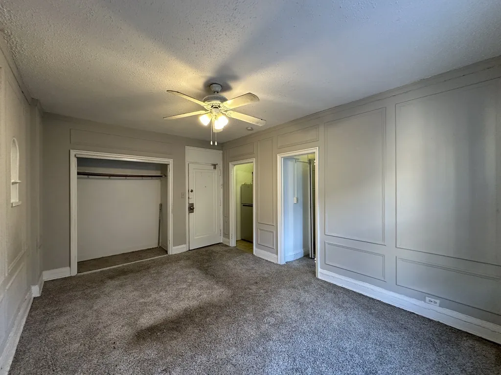434 W Wellington Avenue IL #311