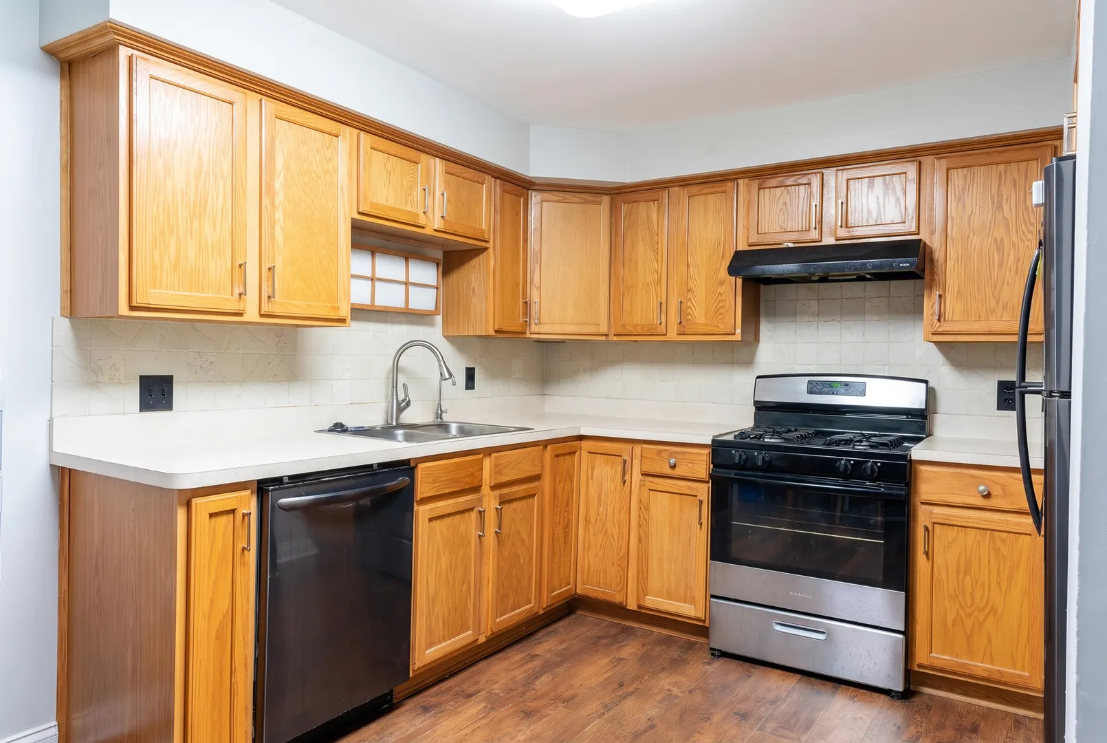 11128 S 84th Avenue IL #2B