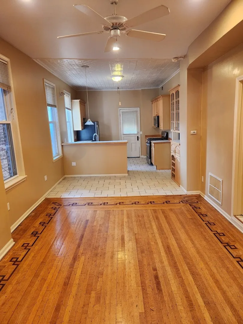 708 S Ada Street IL