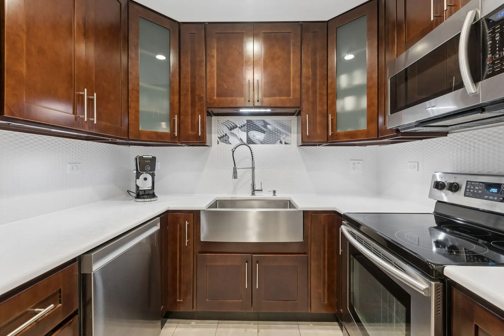 190 S Wood Dale Road IL #1105