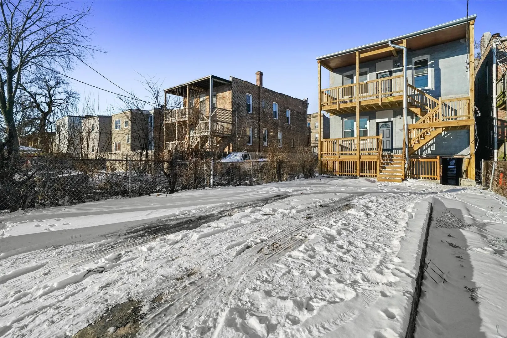 1619 S Central Park Avenue IL