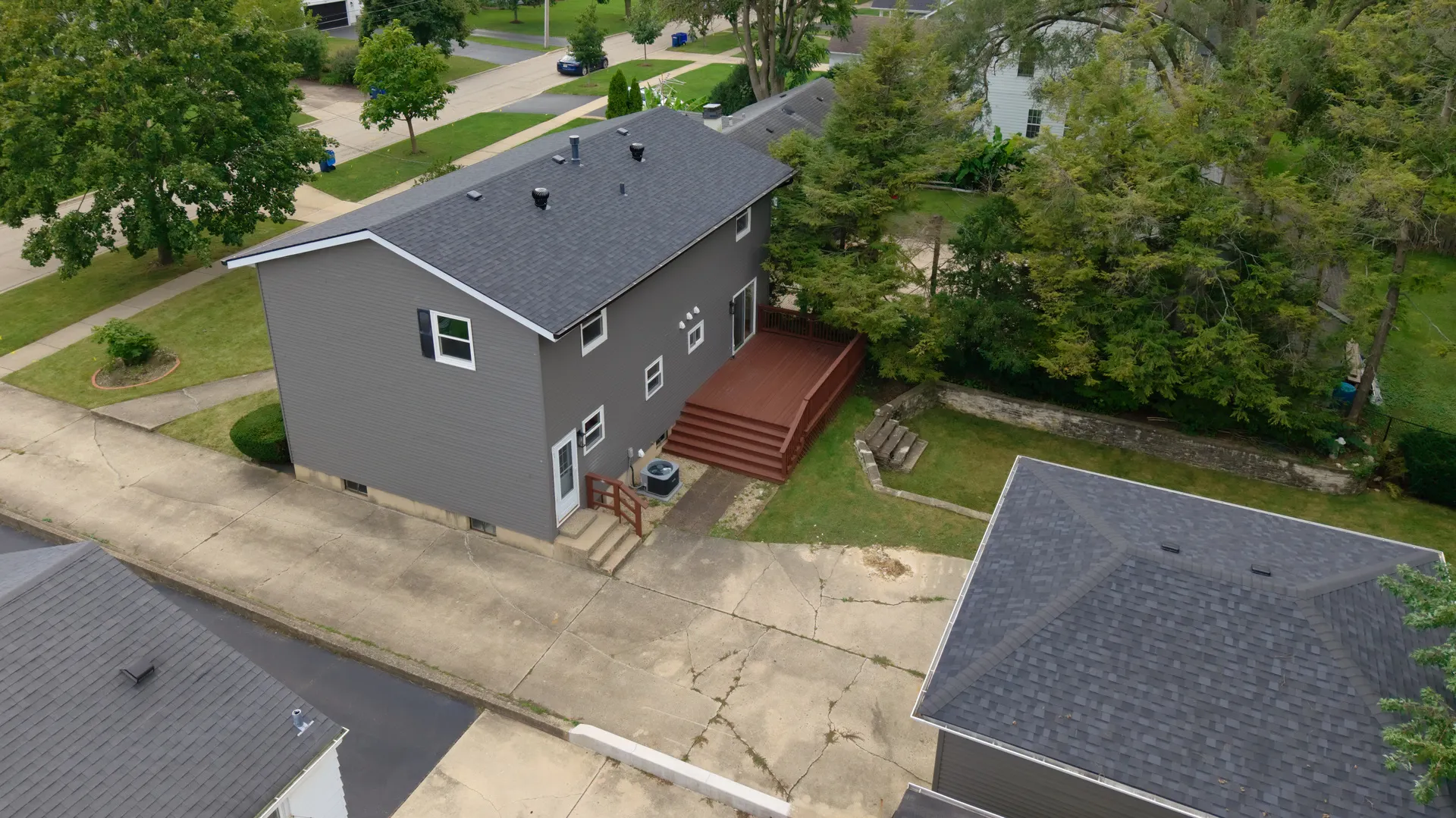 829 E Evergreen Street IL