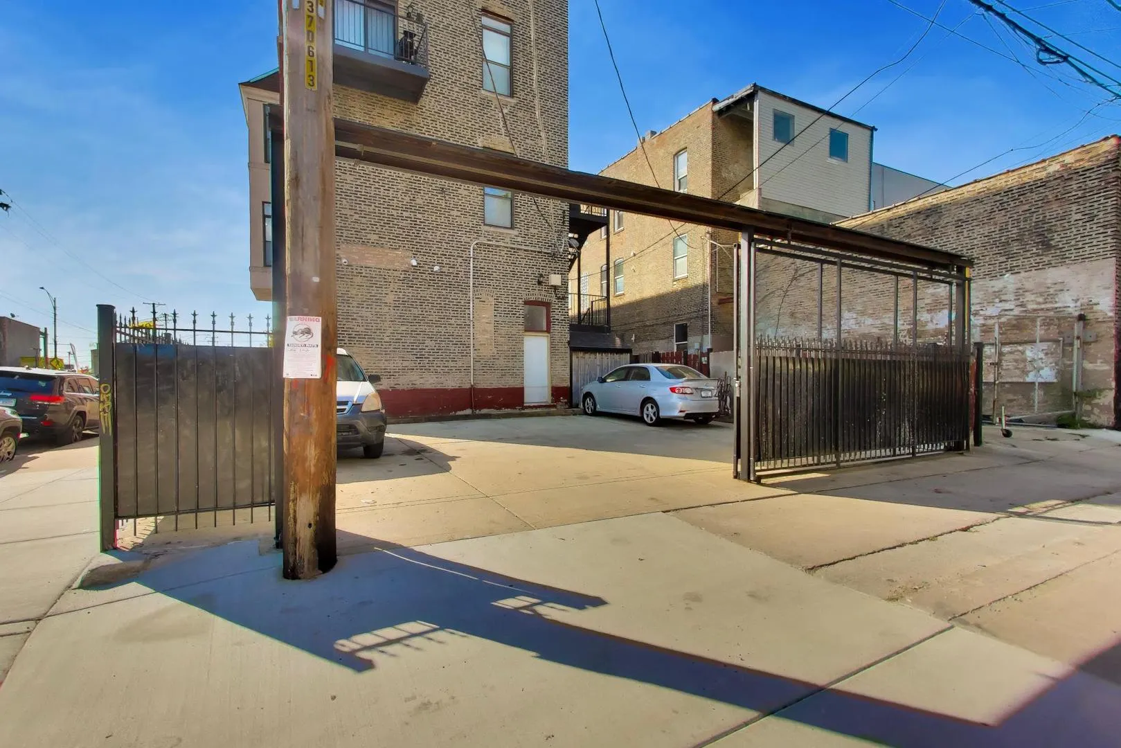 1700 W Cermak Road IL #2F