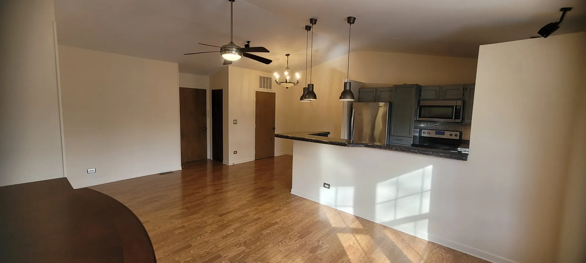 156 W Golf Road IL #C