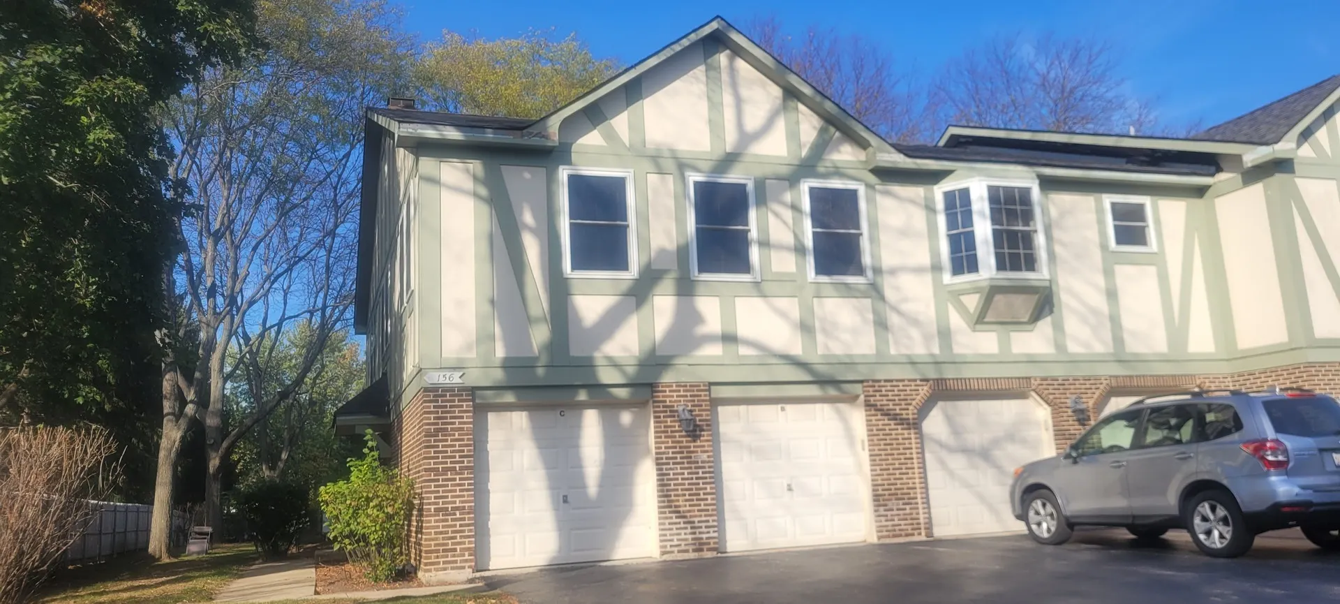 156 W Golf Road IL #C
