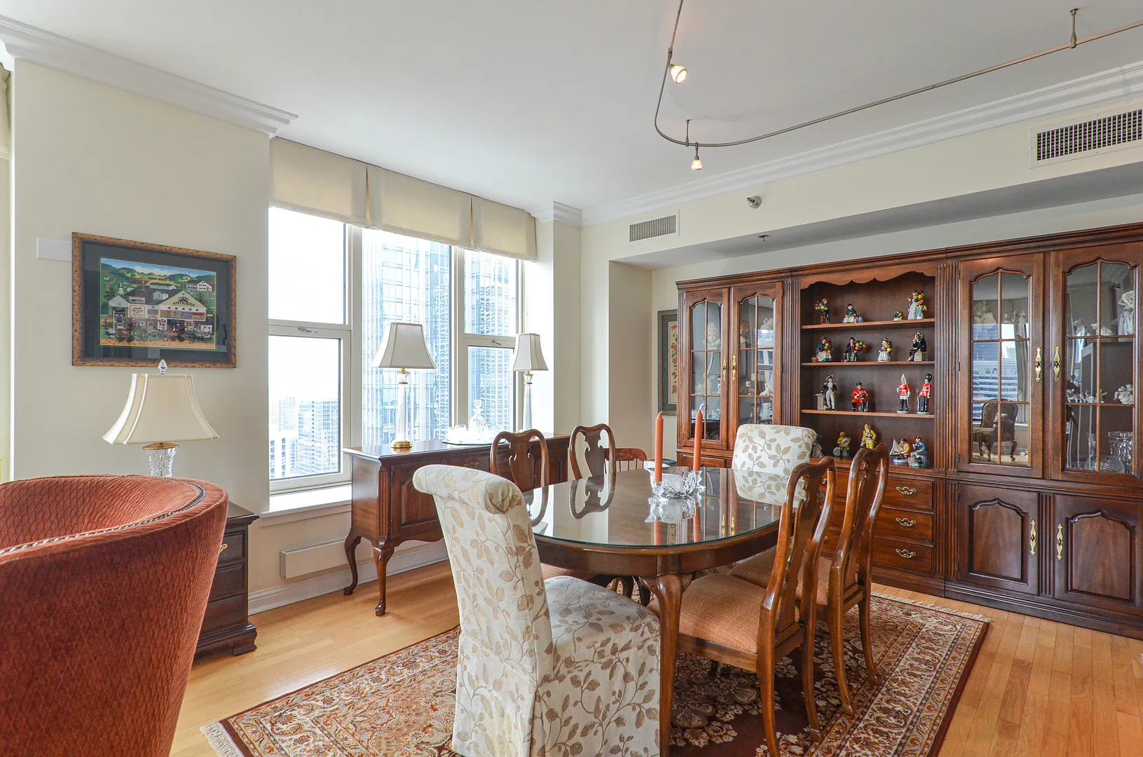 25 E SUPERIOR Street IL #3701
