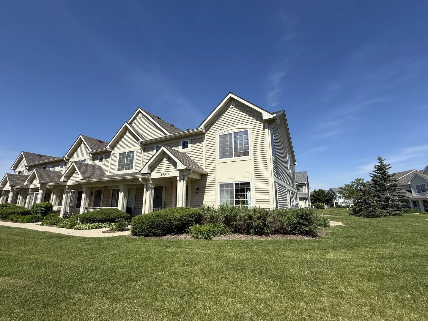 39321 N Melbourne Court IL