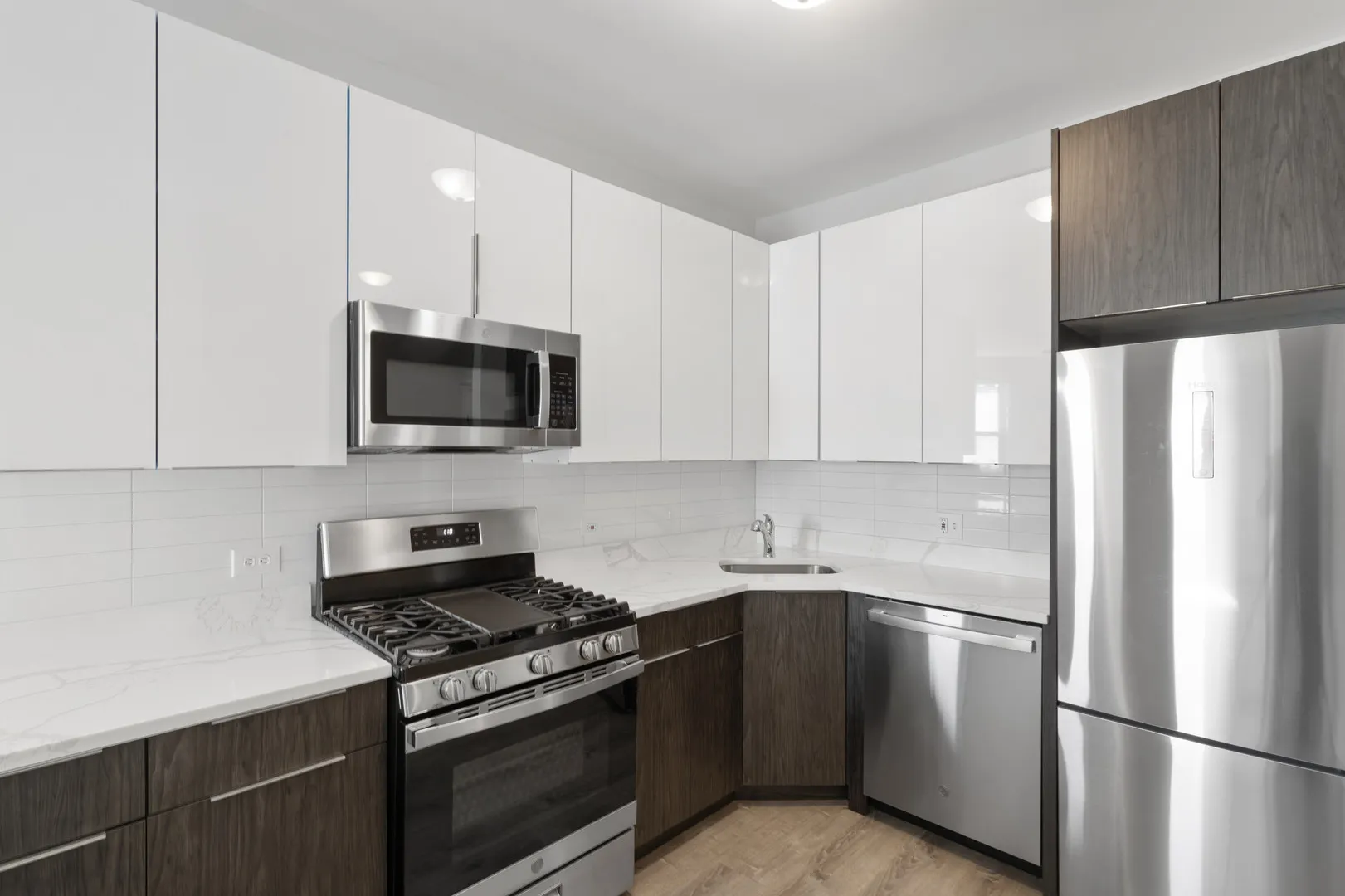 1625 W Howard Avenue IL #320