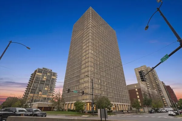 6700 S South Shore Drive IL #4K