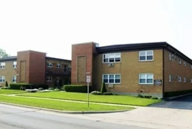 8401 W Dempster Street IL #2F