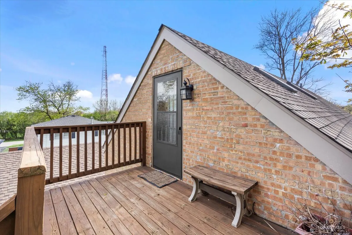 1337 Degener Avenue IL