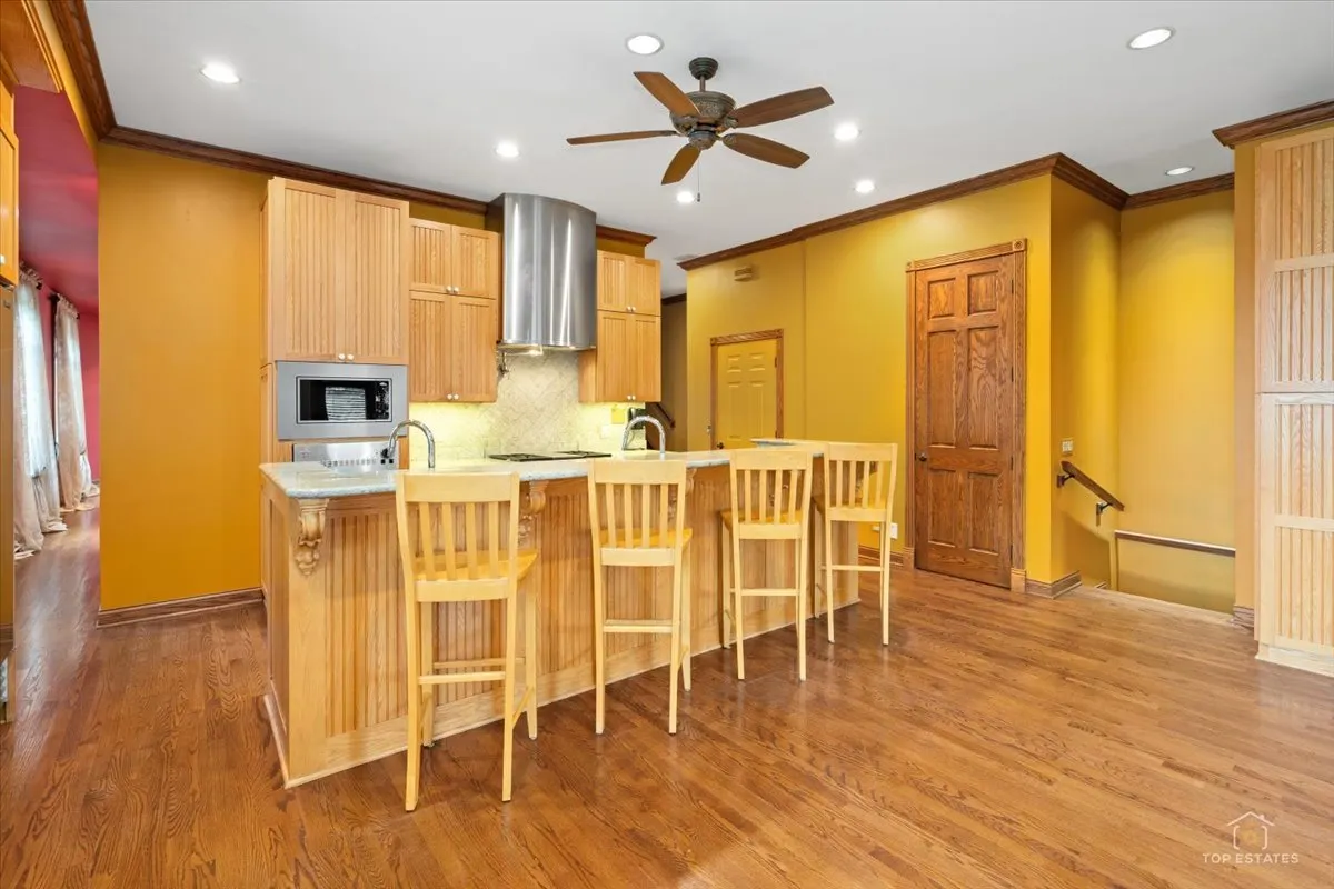 3914 W 51st Street IL