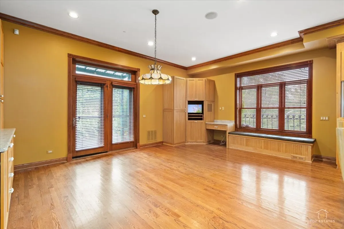 3914 W 51st Street IL