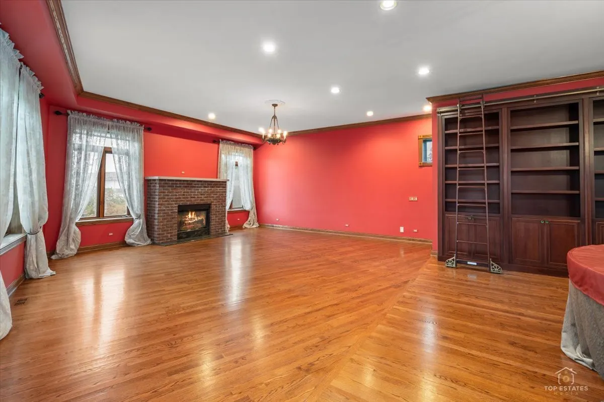3914 W 51st Street IL