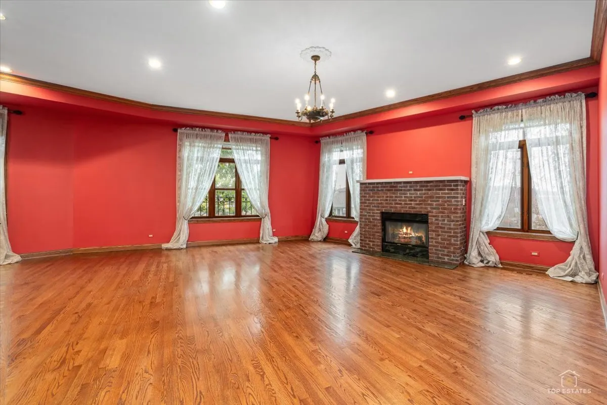 3914 W 51st Street IL