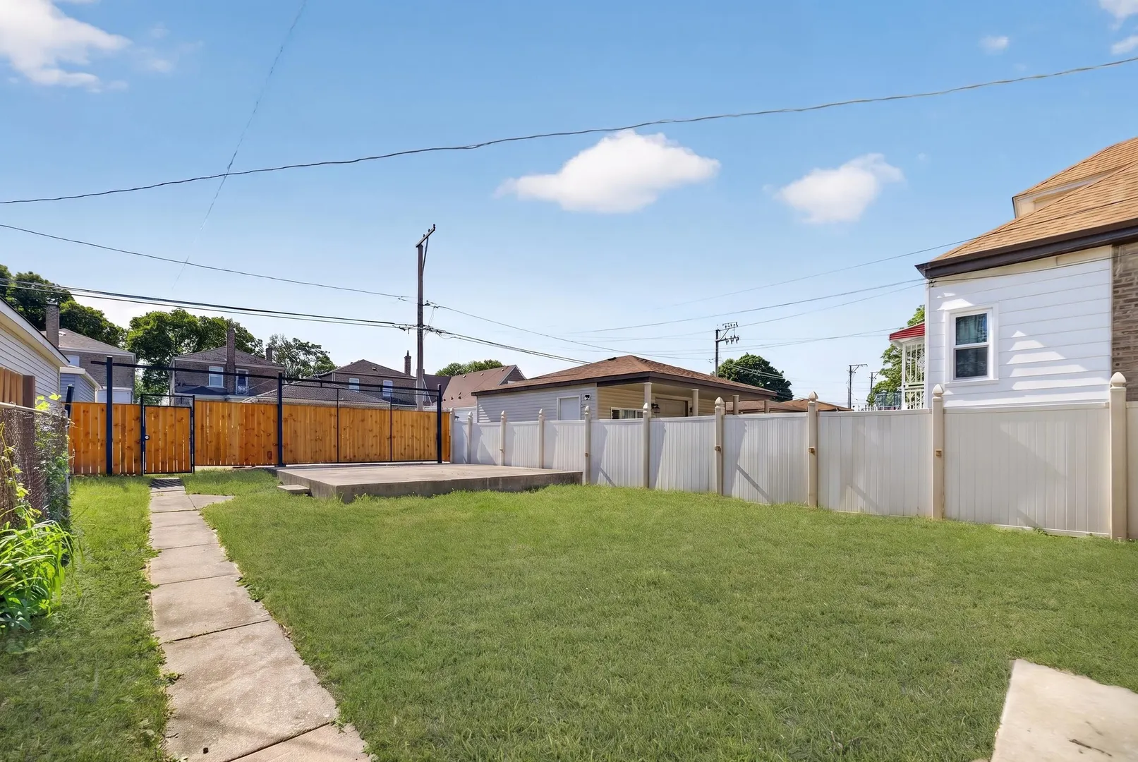 9112 S Aberdeen Street IL