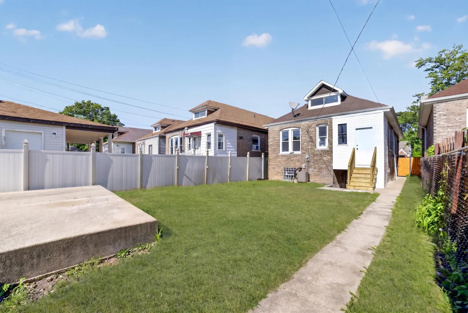 9112 S Aberdeen Street IL