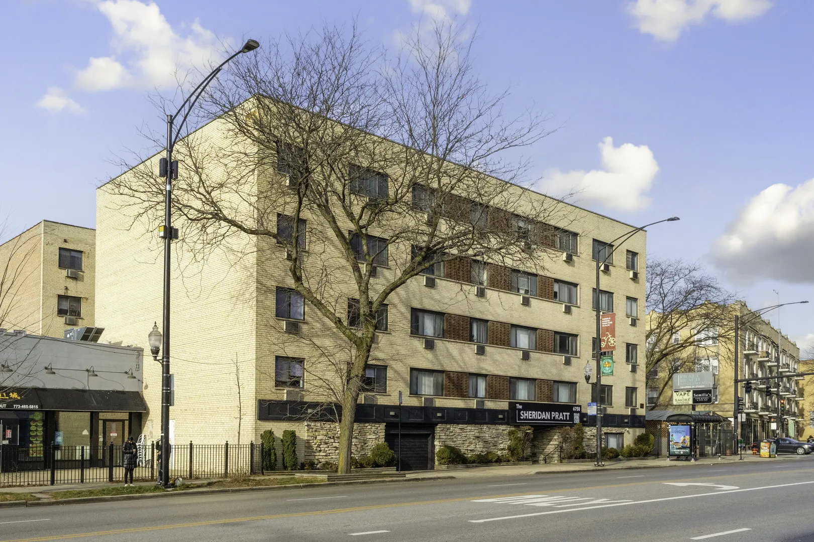 6758 N Sheridan Avenue IL #340