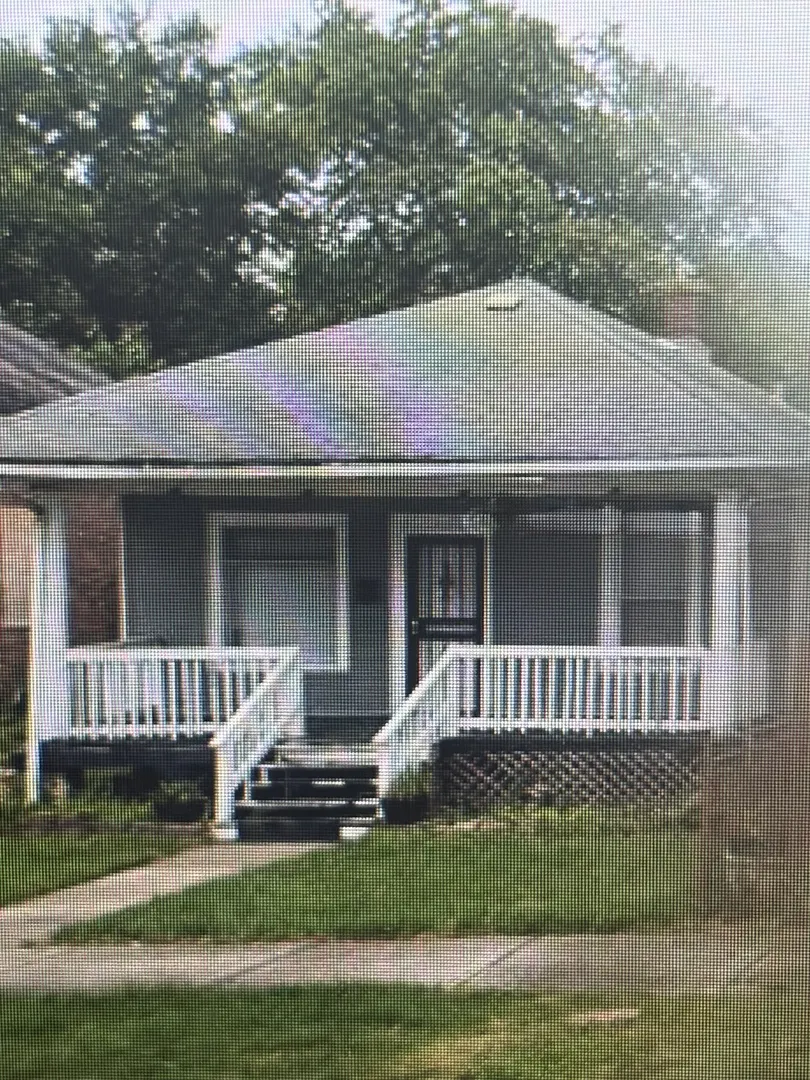 15106 Lexington Avenue IL