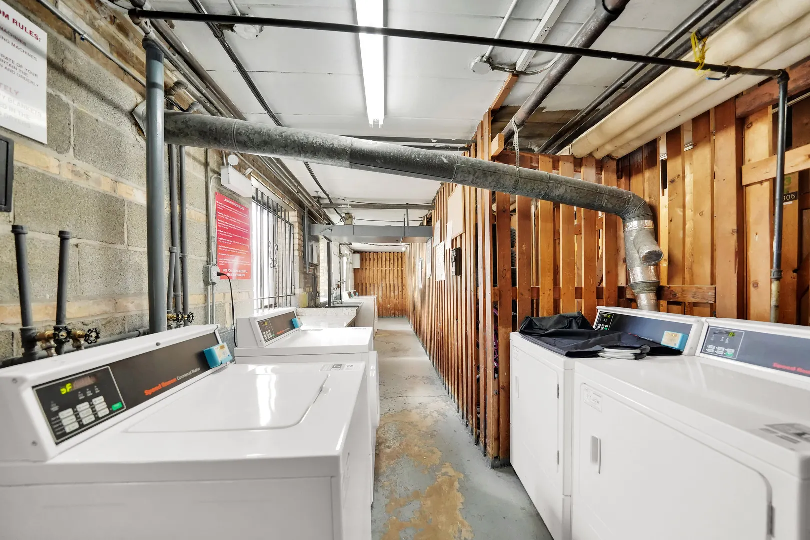 6161 N Hoyne Avenue IL #504
