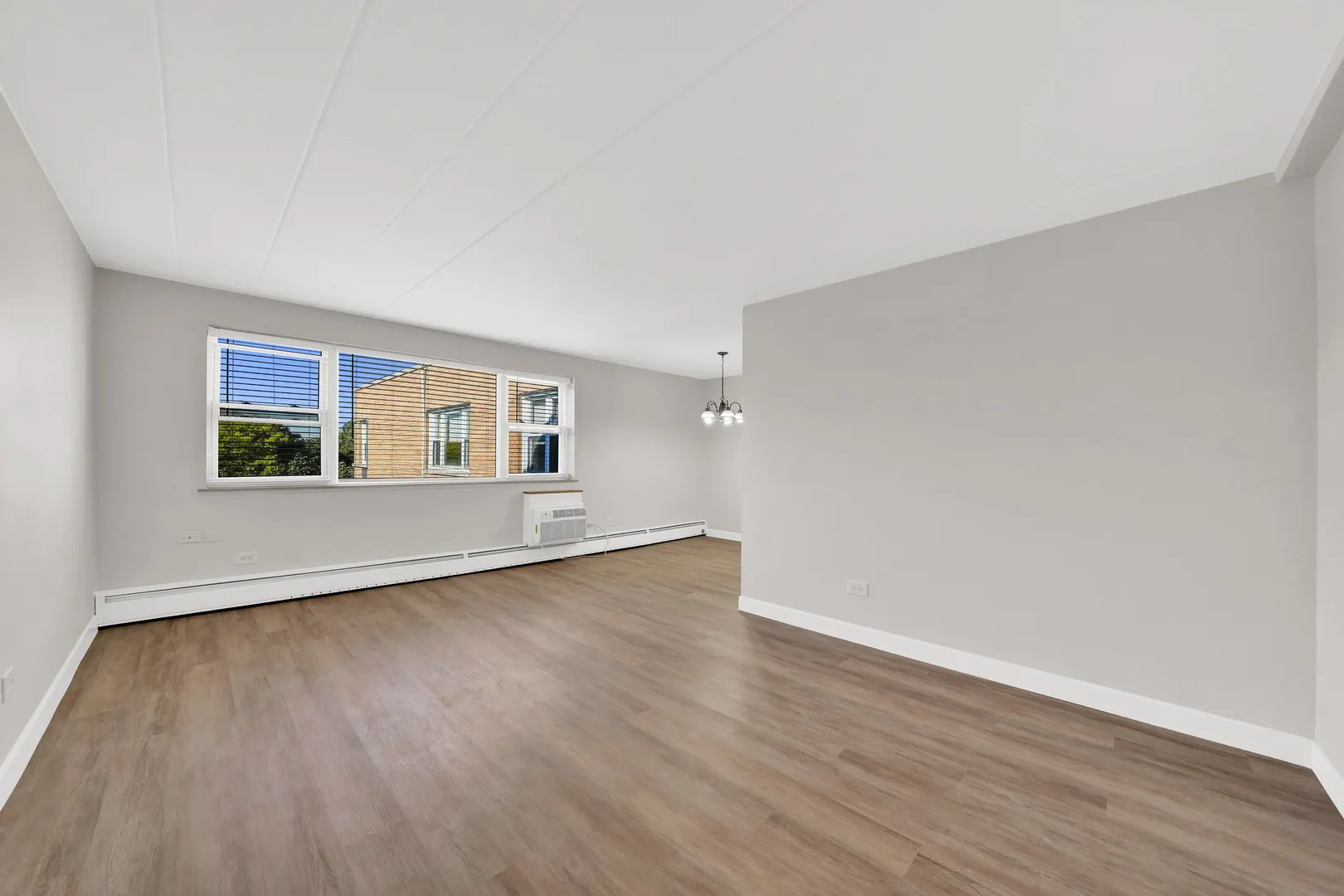 6161 N Hoyne Avenue IL #504