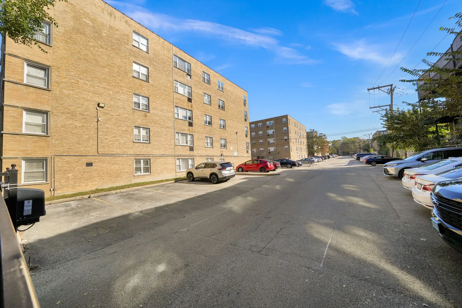 6161 N Hoyne Avenue IL #504