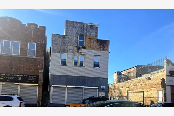 1015 W 63rd Street IL