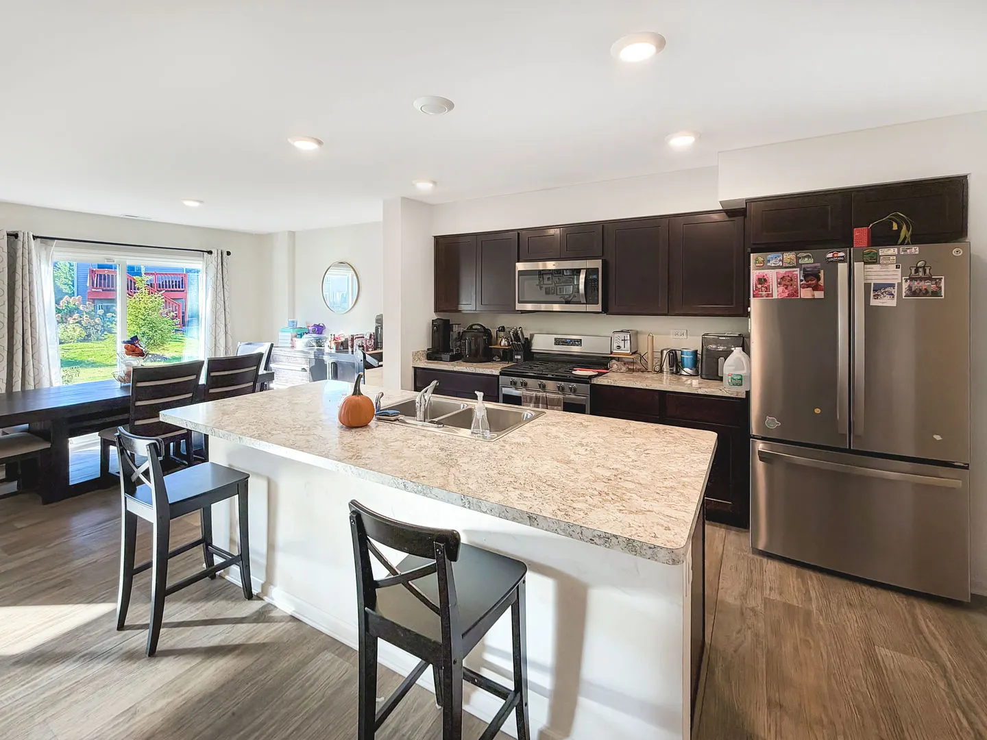 737 Wellington Lane IL #737