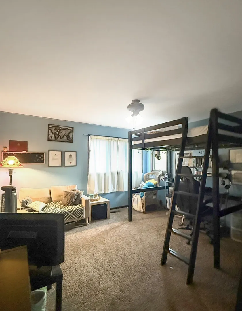 700 W 58th Street IL